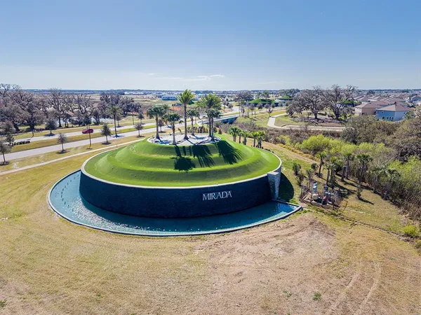 $1,250,000 | 10537 Torchwood Sea Way, San Antonio, FL 33576