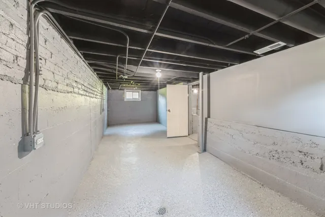 a view of a house with pool on roof deck