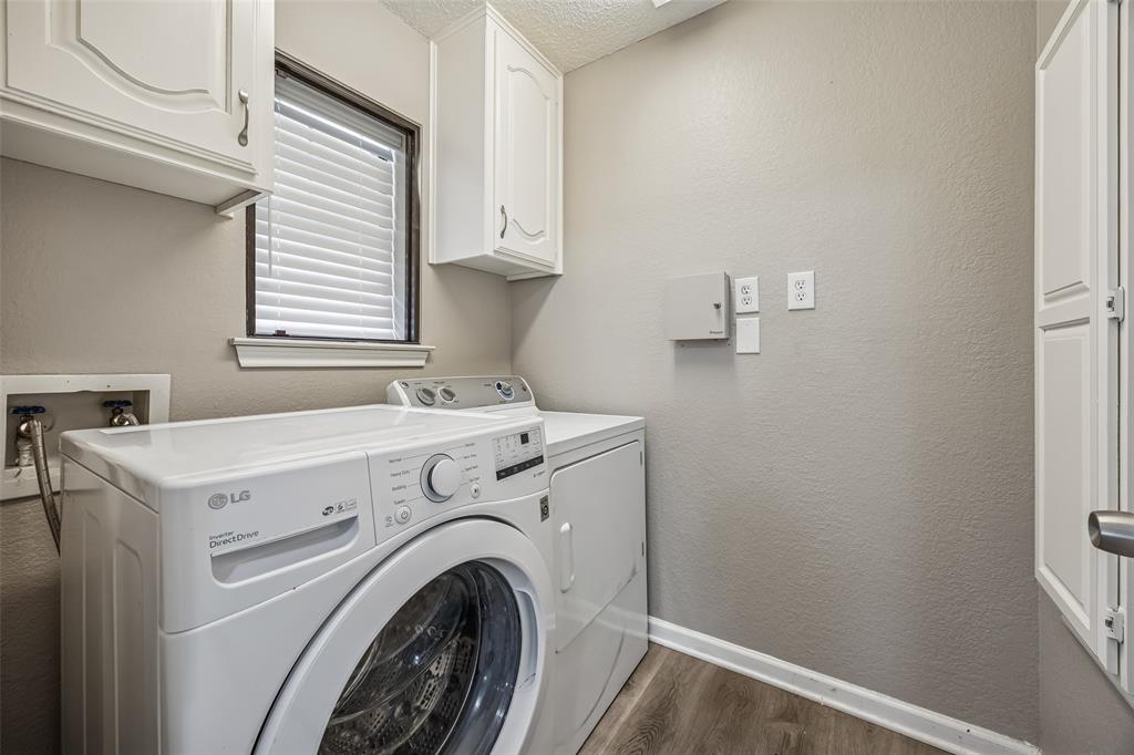 116 Timberview Court Burleson, TX 76028 - Photo 16 of 37 a utility room with dryer and washer