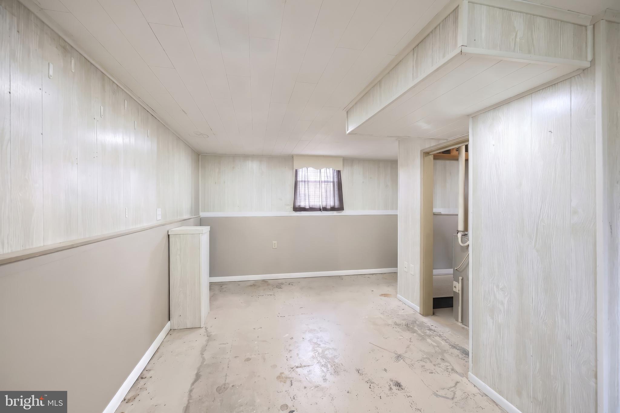 724 Village Road York, PA 17404 - Photo 26 of 31 Gallery Image 26