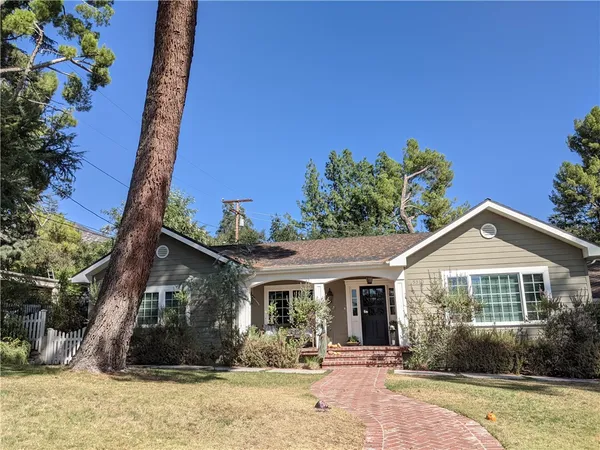 $9,800 | 5310 La Forest Drive, La Canada Flintridge, CA 91011