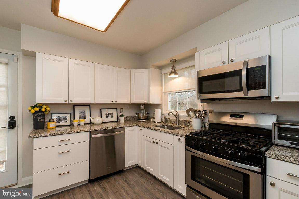 200 Burning Tree Road Lutherville-Timonium, MD 21093 - Photo 14 of 30 Kitchen