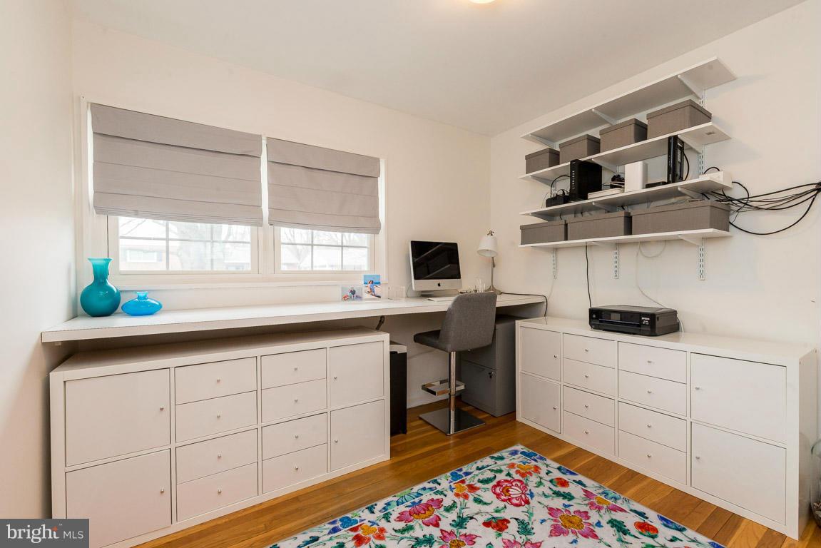 200 Burning Tree Road Lutherville-Timonium, MD 21093 - Photo 21 of 30 Bedroom