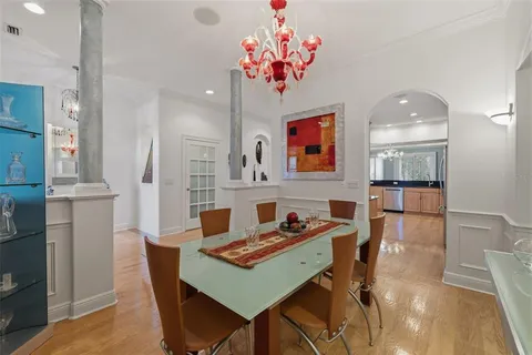 $689,000 | 615 Saxony Boulevard, St. Petersburg, FL 33716