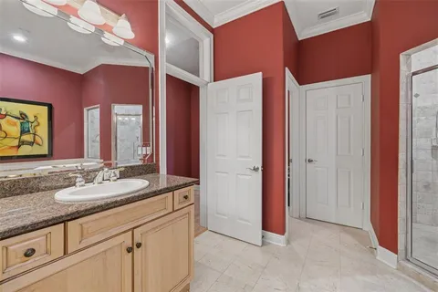 $689,000 | 615 Saxony Boulevard, St. Petersburg, FL 33716