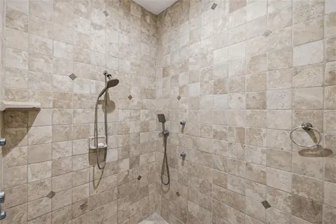 $689,000 | 615 Saxony Boulevard, St. Petersburg, FL 33716