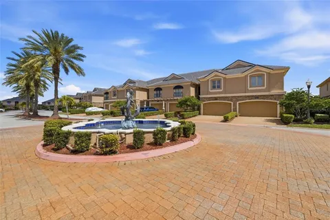 $689,000 | 615 Saxony Boulevard, St. Petersburg, FL 33716