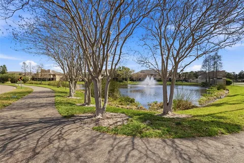 $689,000 | 615 Saxony Boulevard, St. Petersburg, FL 33716