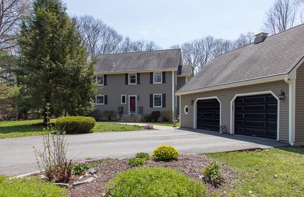 97 Preston Place Beverly, MA 01915 - Photo 1 of 26