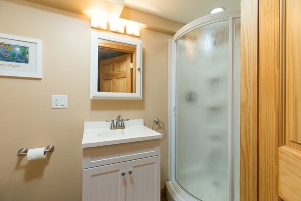 97 Preston Place Beverly, MA 01915 - Photo 20 of 26