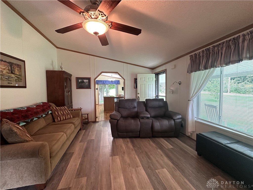 1503 Thomas Road New Paris, OH 45347 - Photo 12 of 65 Gallery Image 12