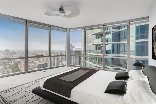 $6,500 | 1211 South Prairie Avenue, Unit 3906, Chicago, IL 60605