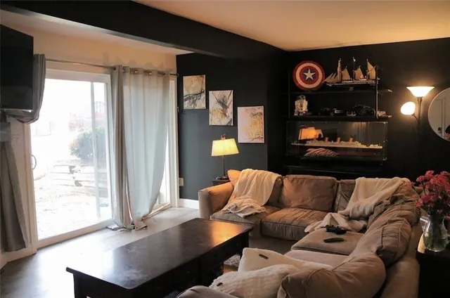 $134,500 | 8133 Holmes Road, Unit 101, Kansas City, MO 64131