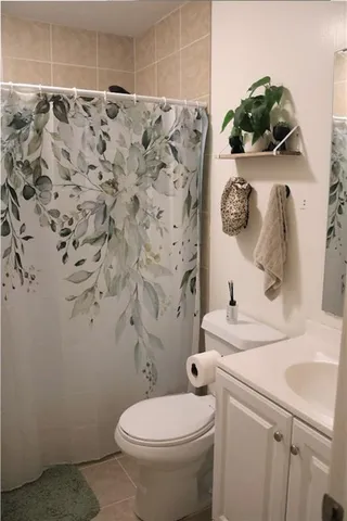 $134,500 | 8133 Holmes Road, Unit 101, Kansas City, MO 64131