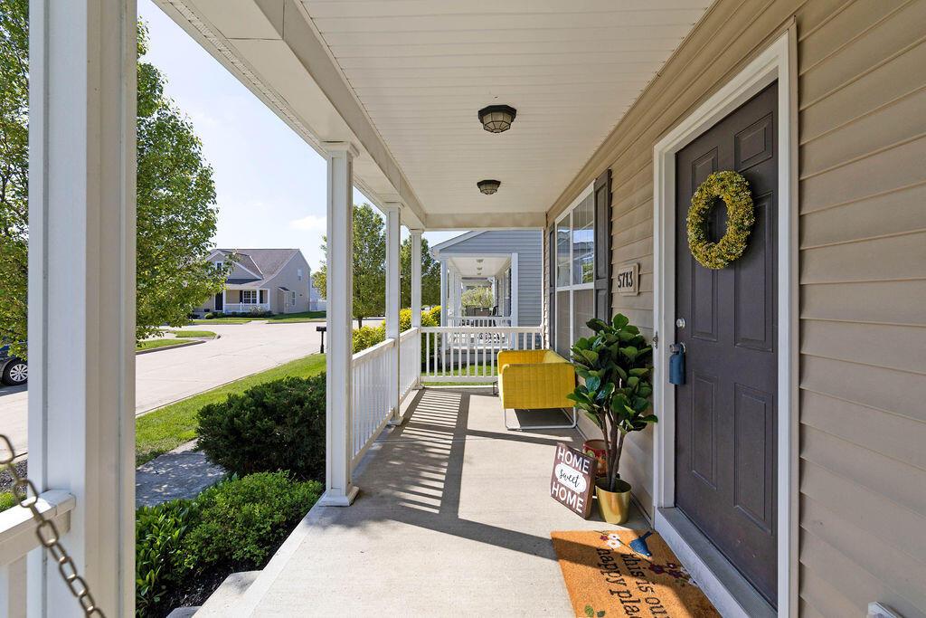 5713 Gingrey Road Dublin, OH 43016 - Photo 2 of 38 Gallery Image 2