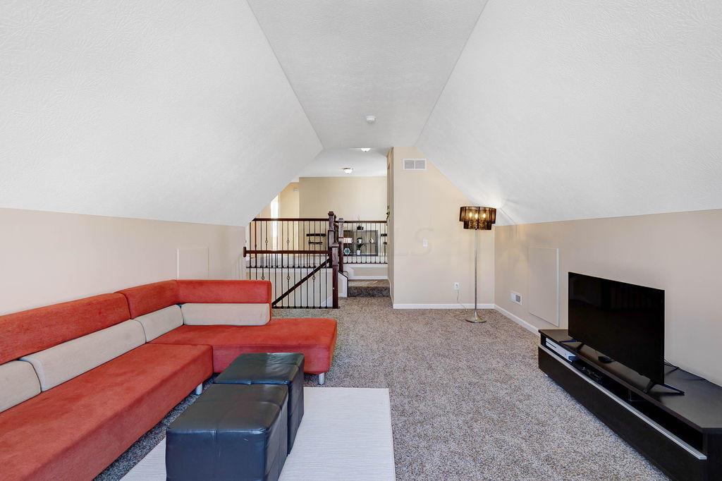 5713 Gingrey Road Dublin, OH 43016 - Photo 27 of 38 Gallery Image 27