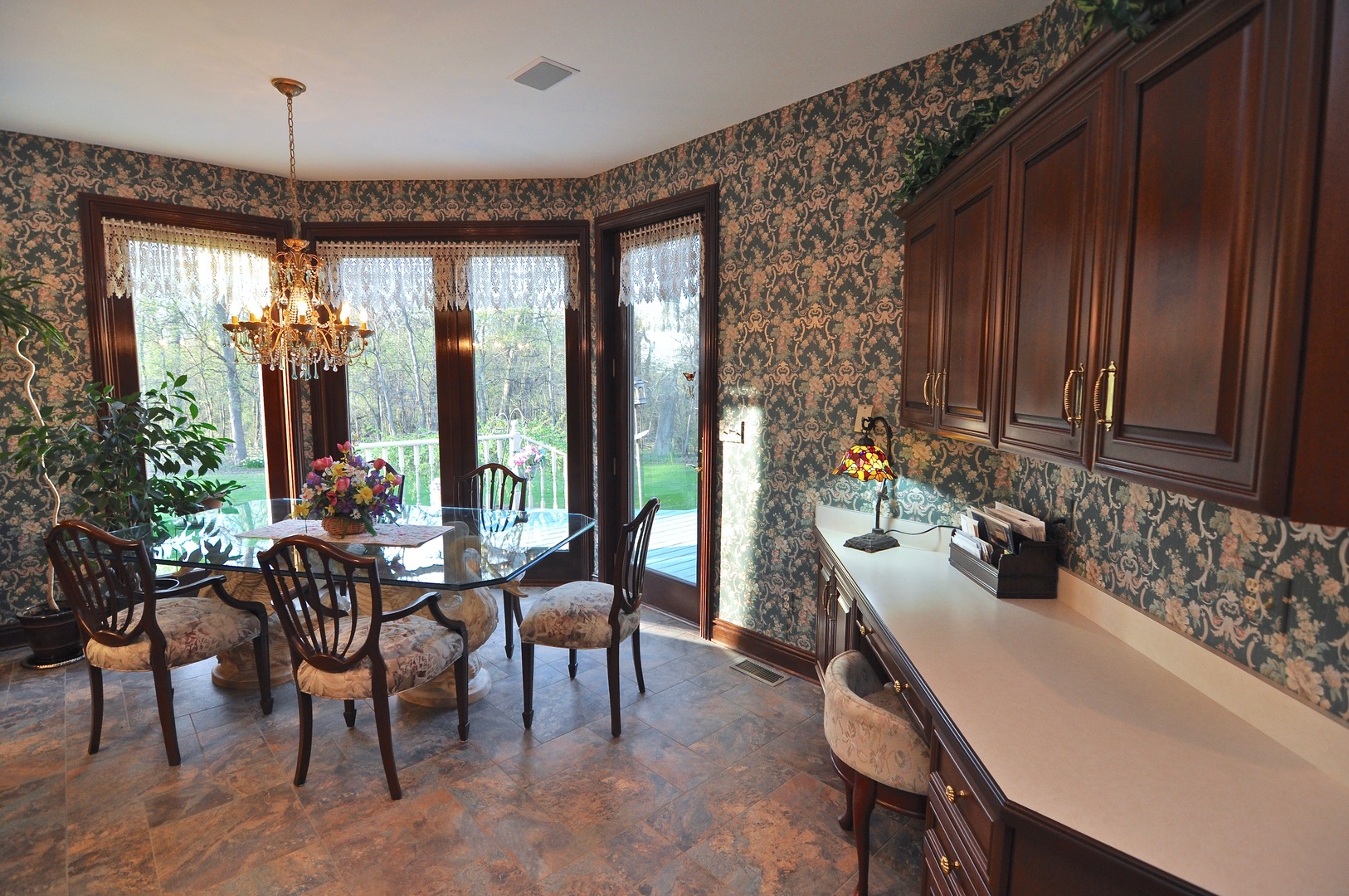 16161 Whipple Road Sycamore, IL 60178 - Photo 15 of 45 a dining room with furniture and window