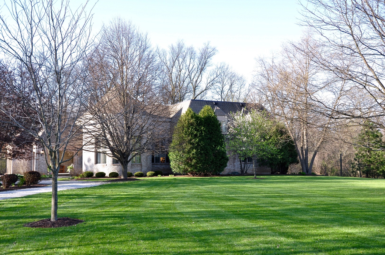 16161 Whipple Road Sycamore, IL 60178 - Photo 42 of 45 a front view of a house with a yard