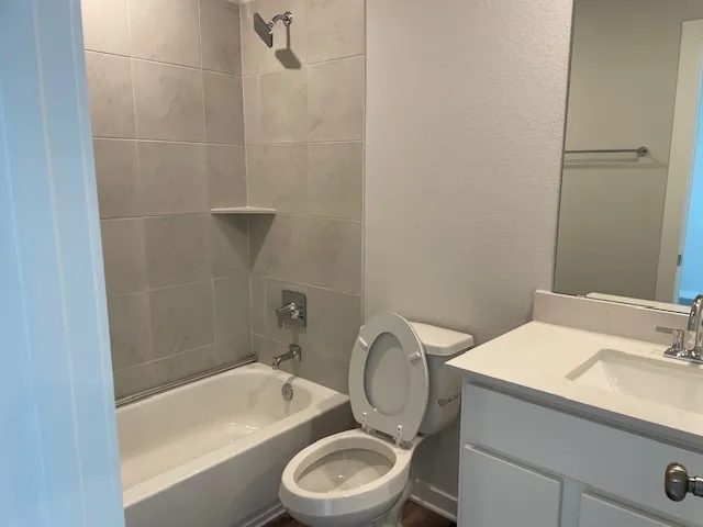 $2,600 | 2066 Alice Jay Way, Round Rock, TX 78665