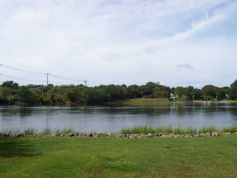 24 New Meadow Road Barrington, RI 02806 - Photo 2 of 4 View.