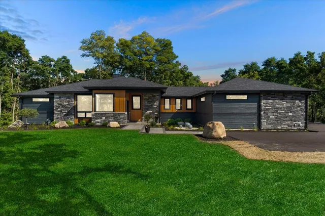 $1,699,000 | 815 North English Settlement Avenue, Rochester, WI 53105