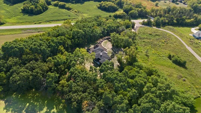 $1,699,000 | 815 North English Settlement Avenue, Rochester, WI 53105
