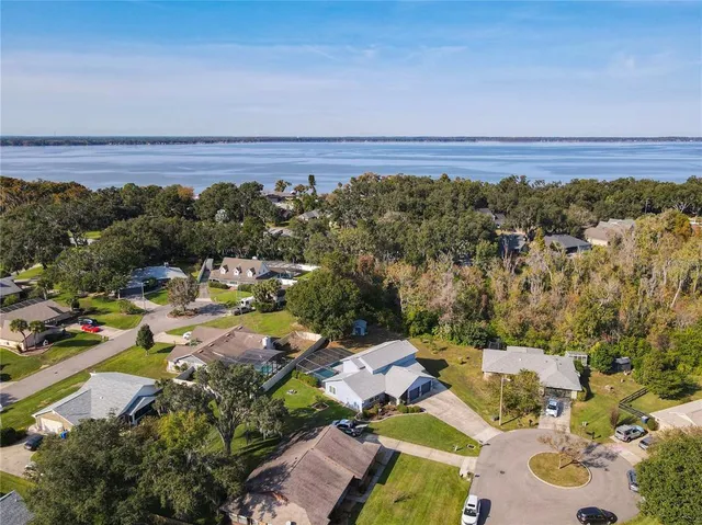 $489,000 | 1807 Virginia Court, Tavares, FL 32778