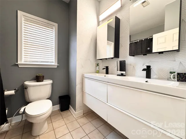 $1,895 | 914 Hawthorne Bridge Court, Charlotte, NC 28204