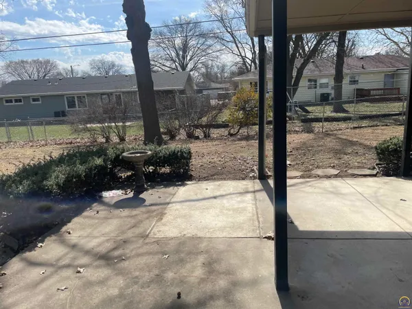 $285,000 | 5313 Southwest 23rd Terrace, Topeka, KS 66614