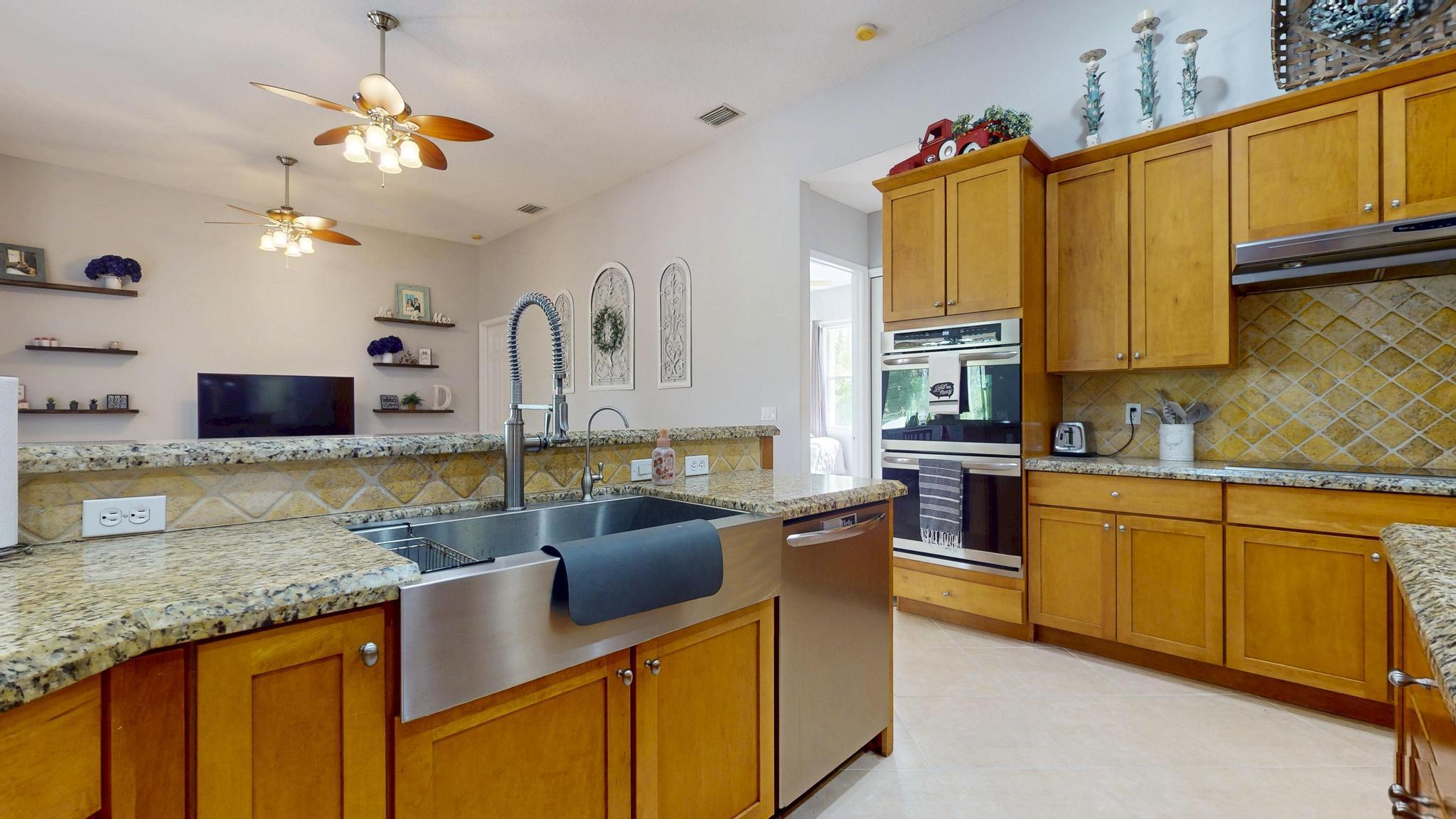 16190 63rd Road North The Acreage, FL 33470 - Photo 34 of 108 iPixx_20__102350