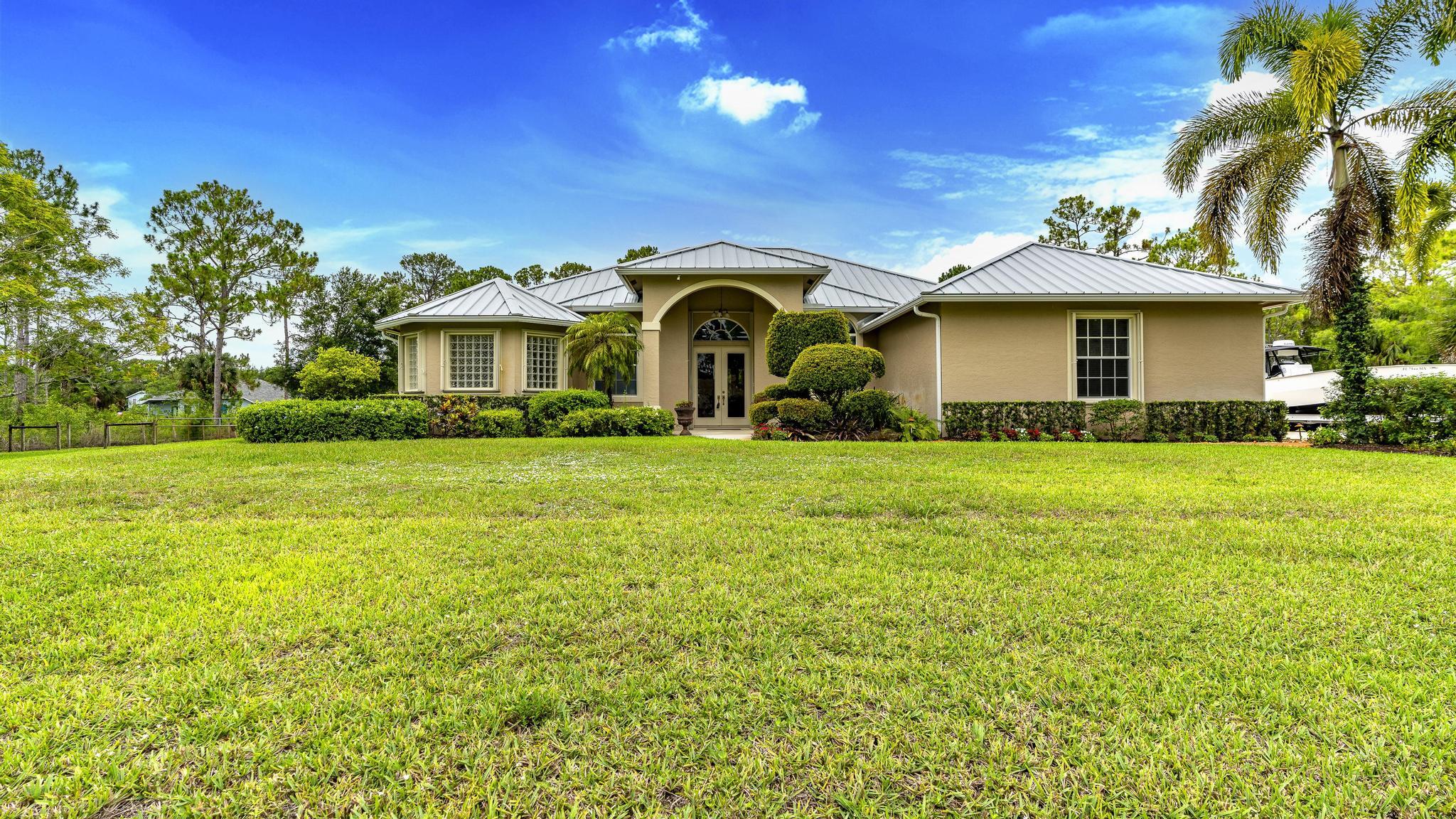 16190 63rd Road North The Acreage, FL 33470 - Photo 4 of 108 iPixx_20__09773