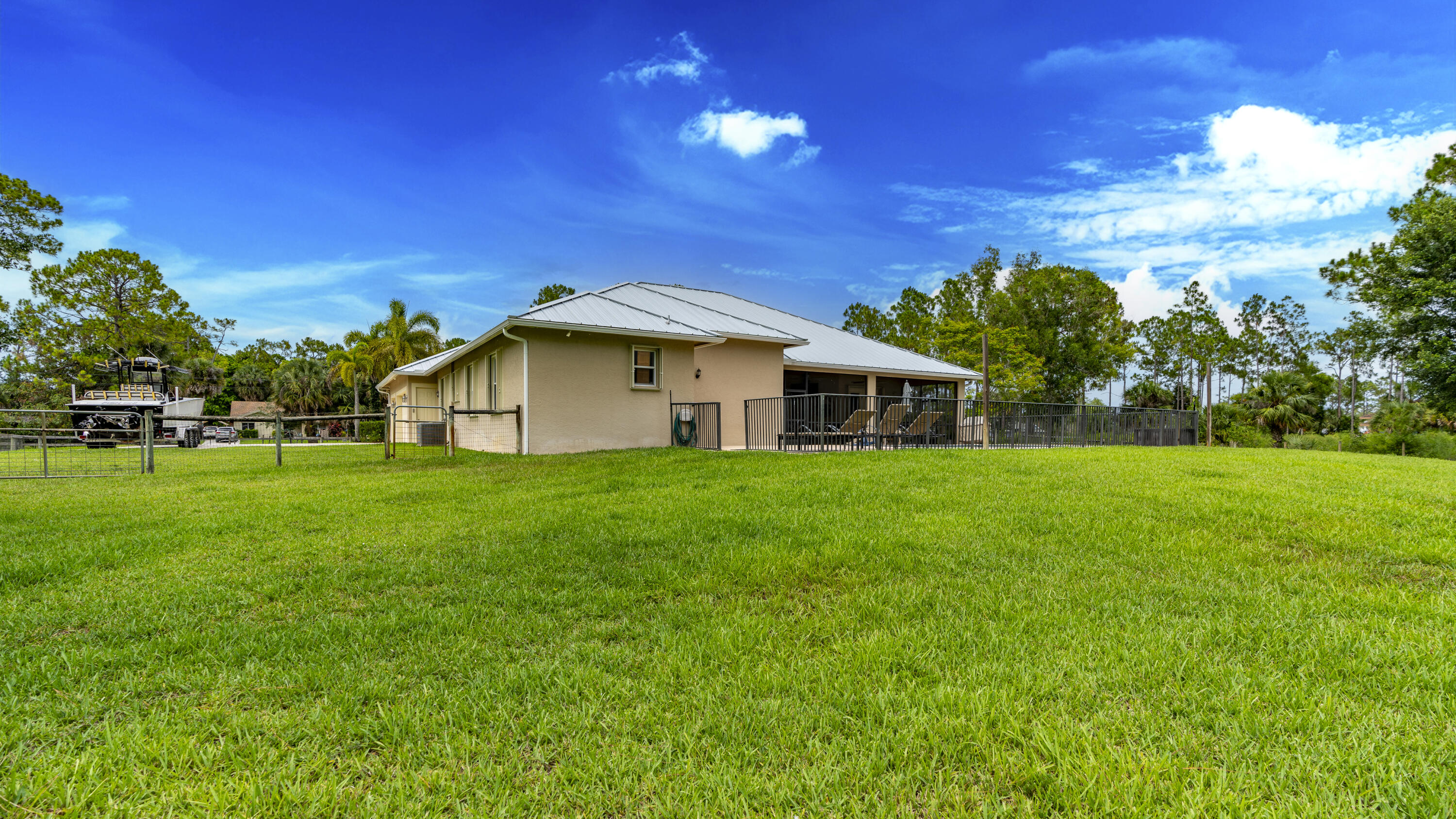 16190 63rd Road North The Acreage, FL 33470 - Photo 73 of 108 iPixx_02_1