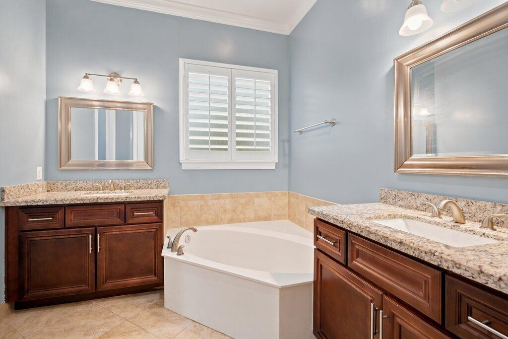 18310 42nd Road North The Acreage, FL 33470 - Photo 23 of 47 18310 42nd Rd N-14.jpg-SMALL
