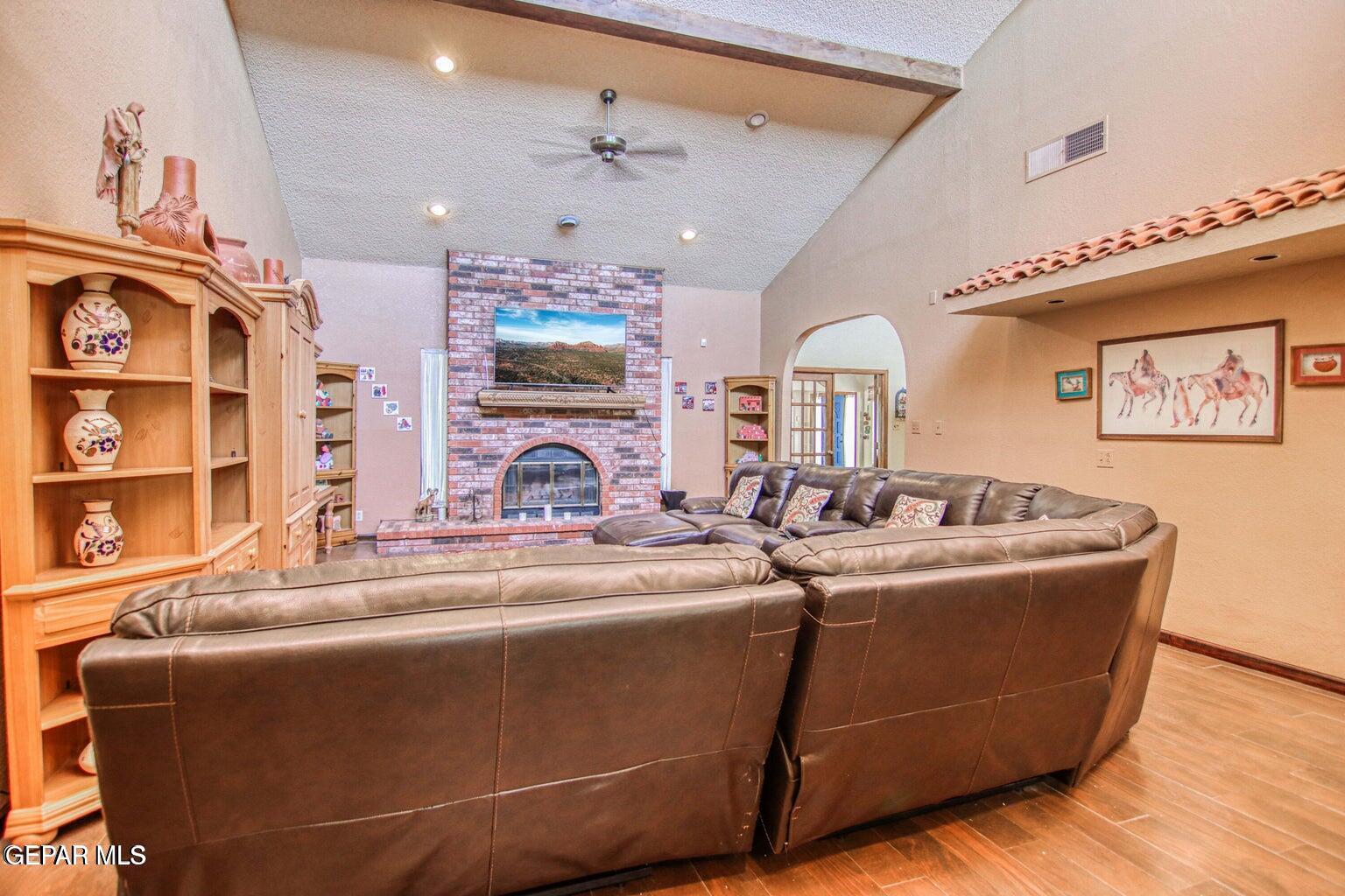 12309 Sugden Road Clint, TX 79836 - Photo 16 of 125 15