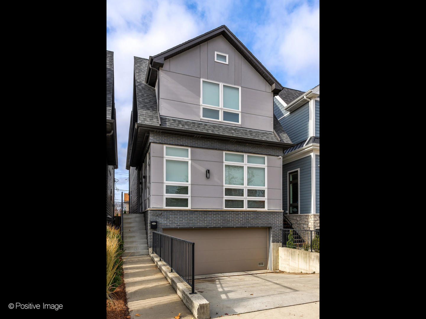 4030 North Harding Ave  