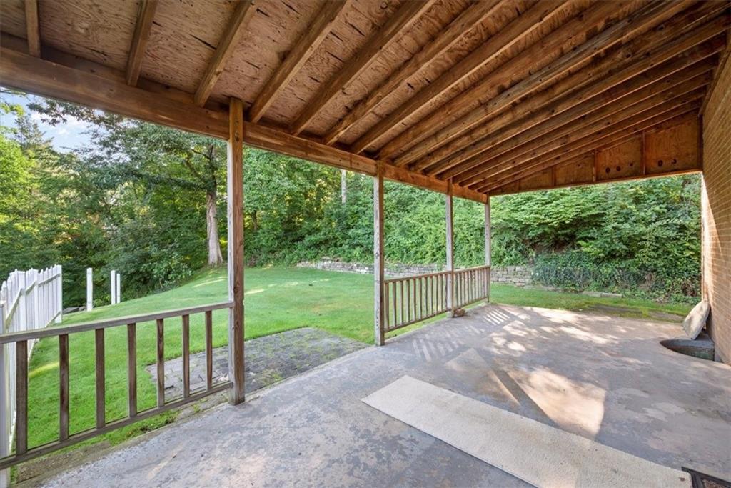 118 Rockingham Road Pittsburgh, PA 15238 - Photo 23 of 31 Gallery Image 23