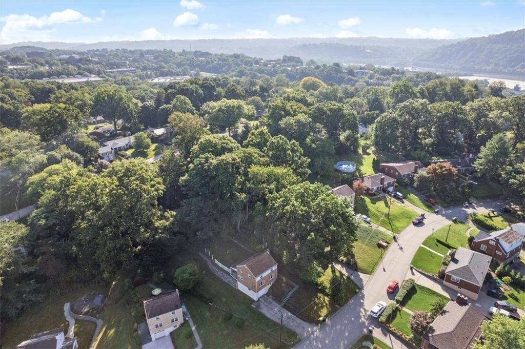 118 Rockingham Road Pittsburgh, PA 15238 - Photo 28 of 31 Gallery Image 28