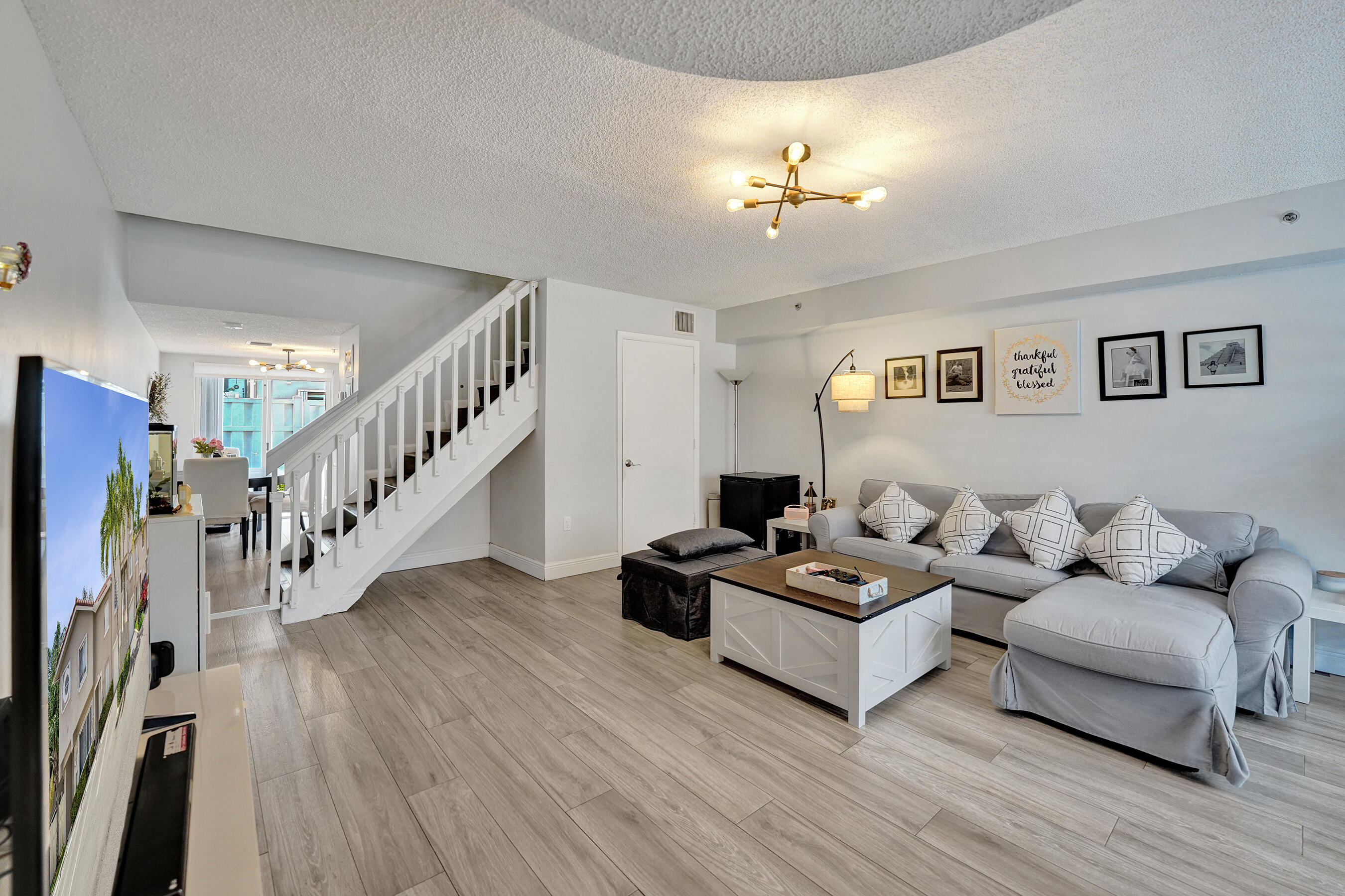 173 Riviera Circle Weston, FL 33326 - Photo 16 of 41 DSC01355