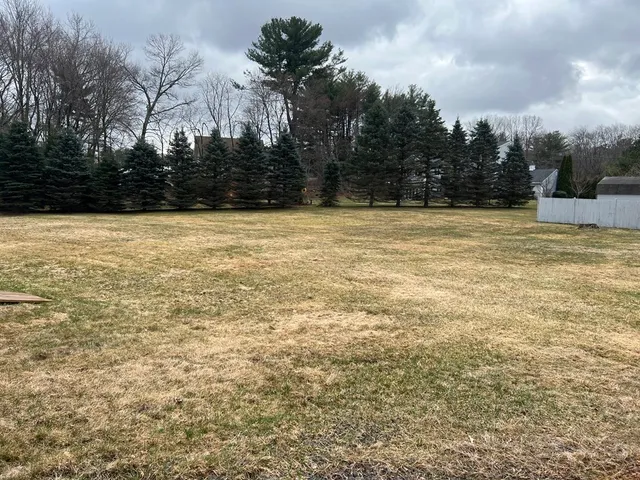 $2,800 | 39 Mill Road, Chelmsford, MA 01824