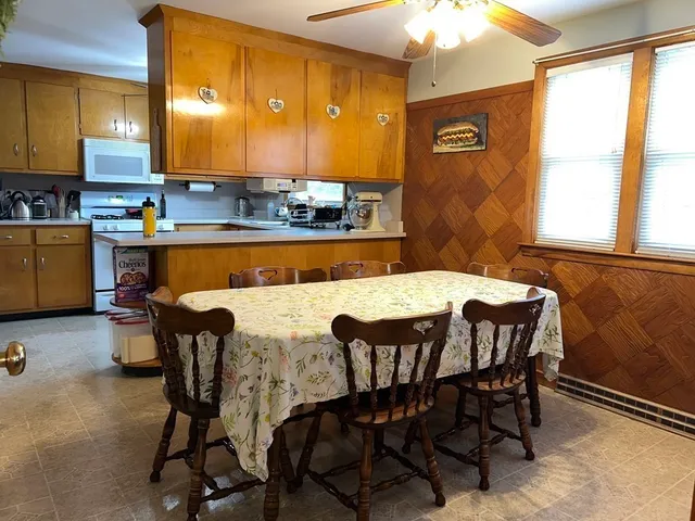 $2,800 | 39 Mill Road, Chelmsford, MA 01824