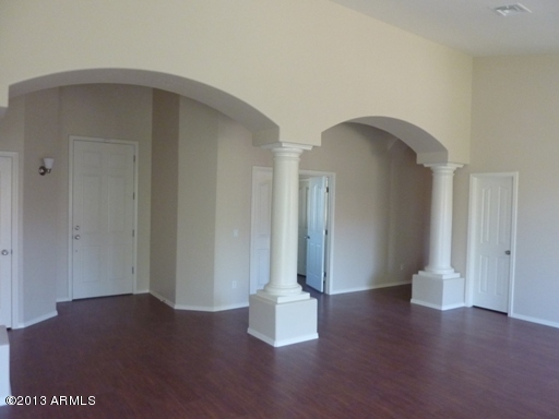 33 East Elgin Street Gilbert, AZ 85295 - Photo 6 of 15 FR1