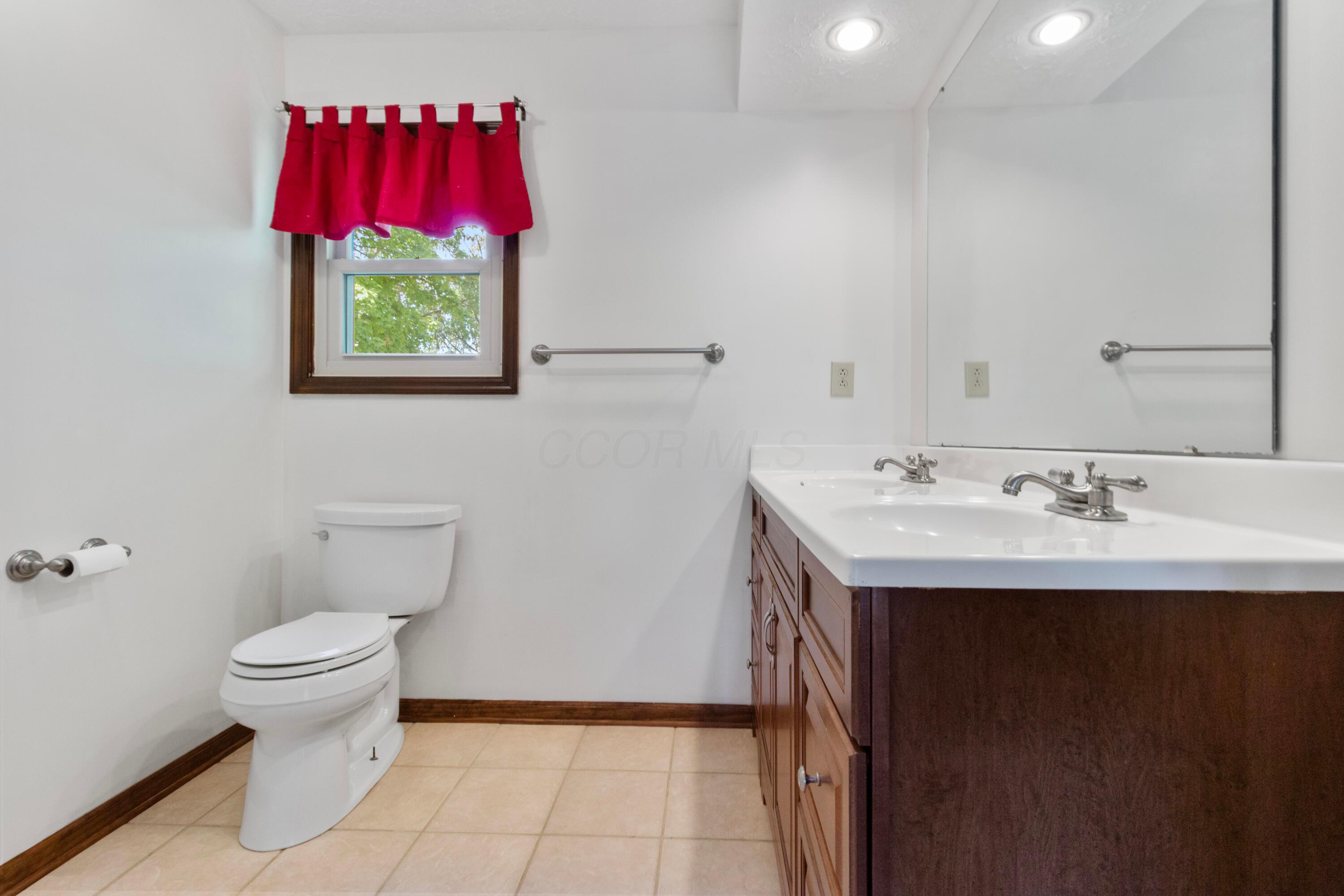 2128 Stowbridge Road Dublin, OH 43016 - Photo 40 of 81 2128StowbridgeRoad_Hommati102(28)