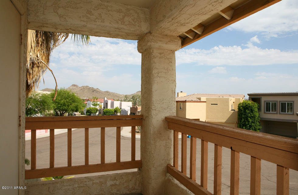 1709 East Gelding Drive Phoenix, AZ 85022 - Photo 15 of 33 4th Guest Bedroom-Balcony