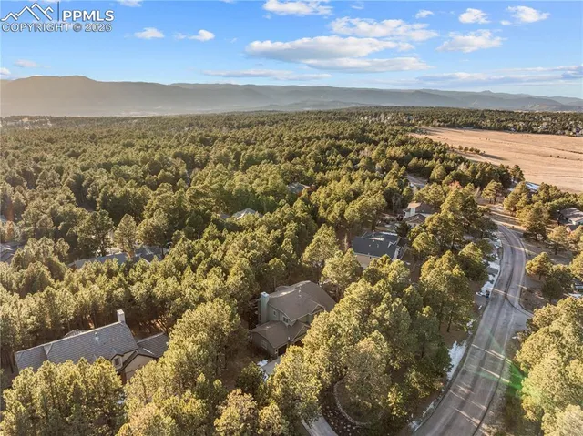 $825,000 | 2 North Sherwood Glen, Monument, CO 80132