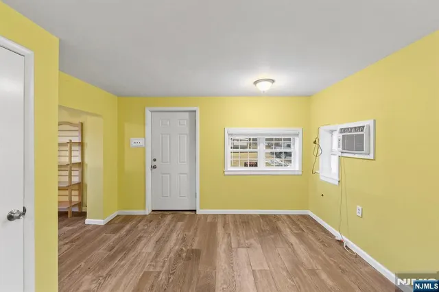 $1,200 | 190 Highway 46, Unit B, Little Ferry, NJ 07643