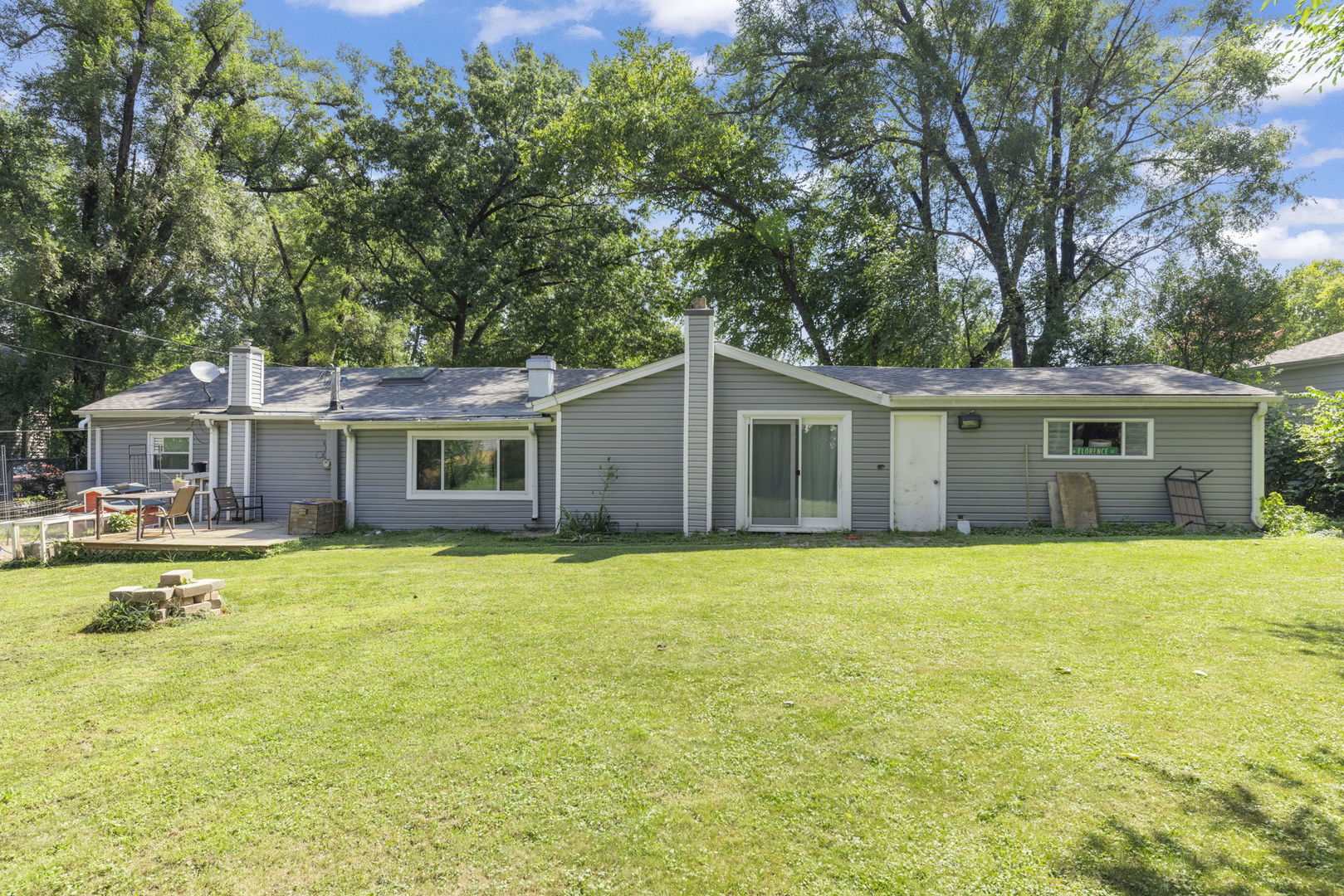 S732 Myrtle Street Winfield, IL 60190 - Photo 9 of 10 a view of a house with swimming pool