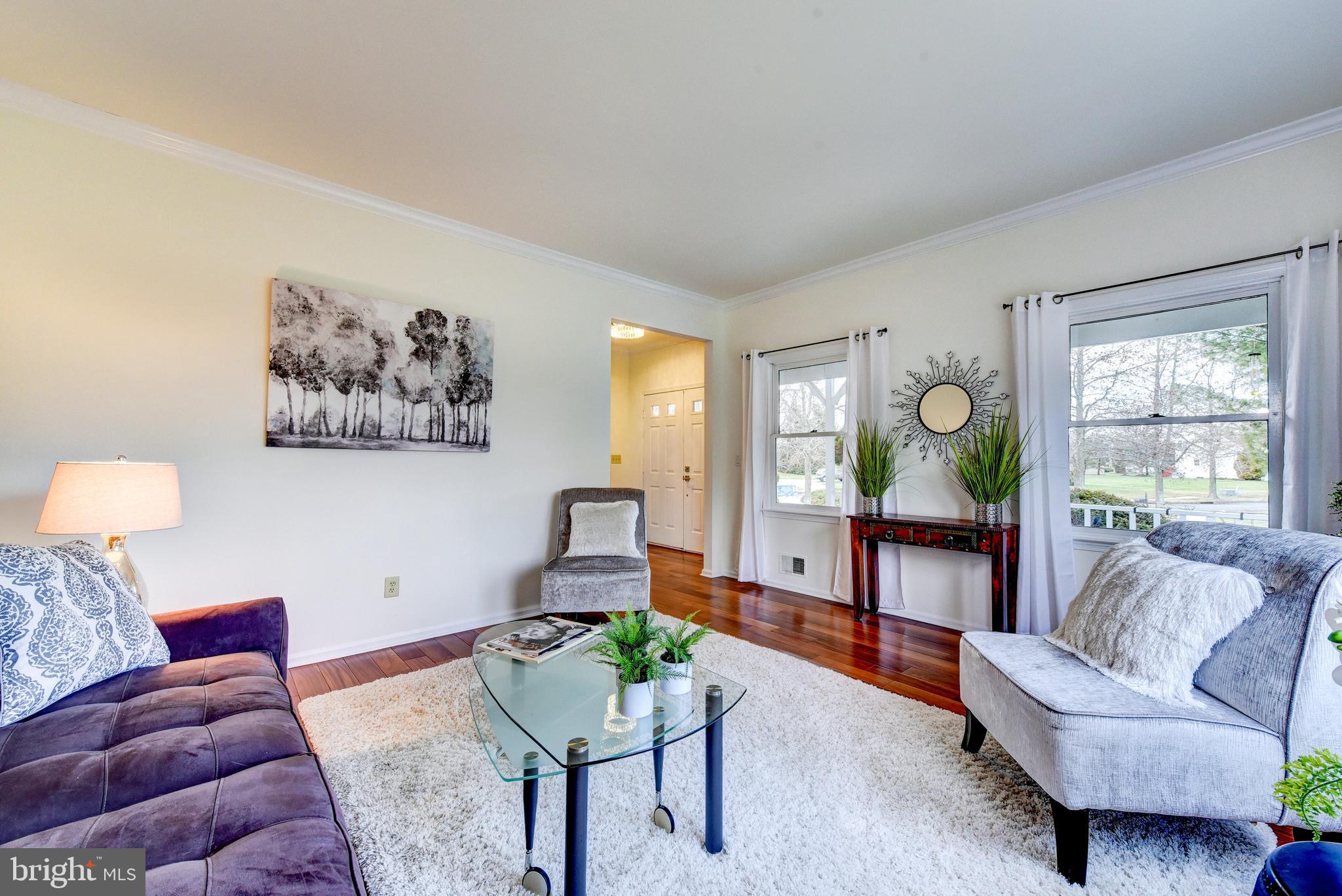 5 Ruthies Run Princeton Junction, NJ 08550 - Photo 8 of 47 Living Room