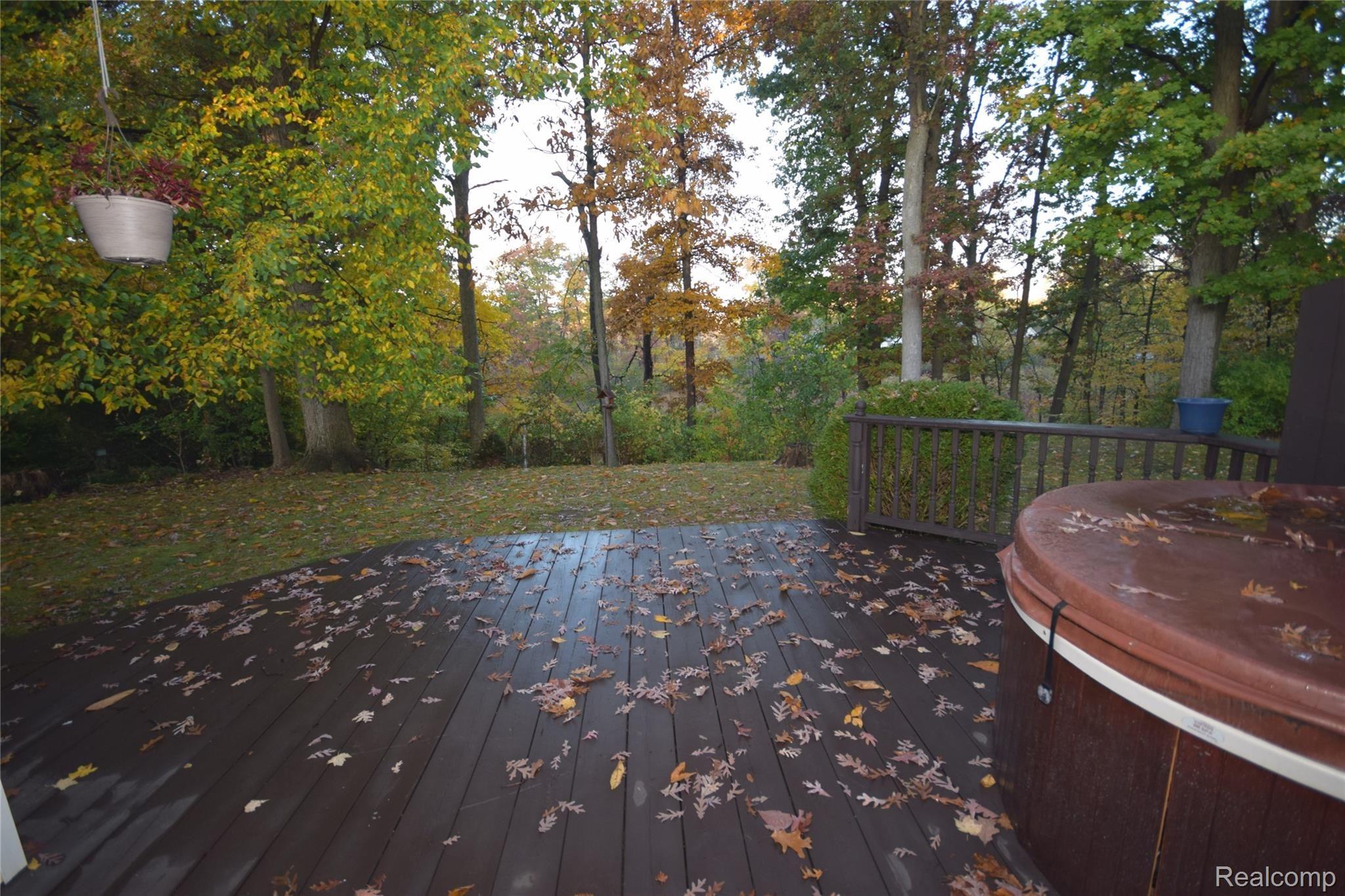 13314 Crane Ridge Drive Fenton, MI 48430 - Photo 11 of 18 DSC_0143.JPG