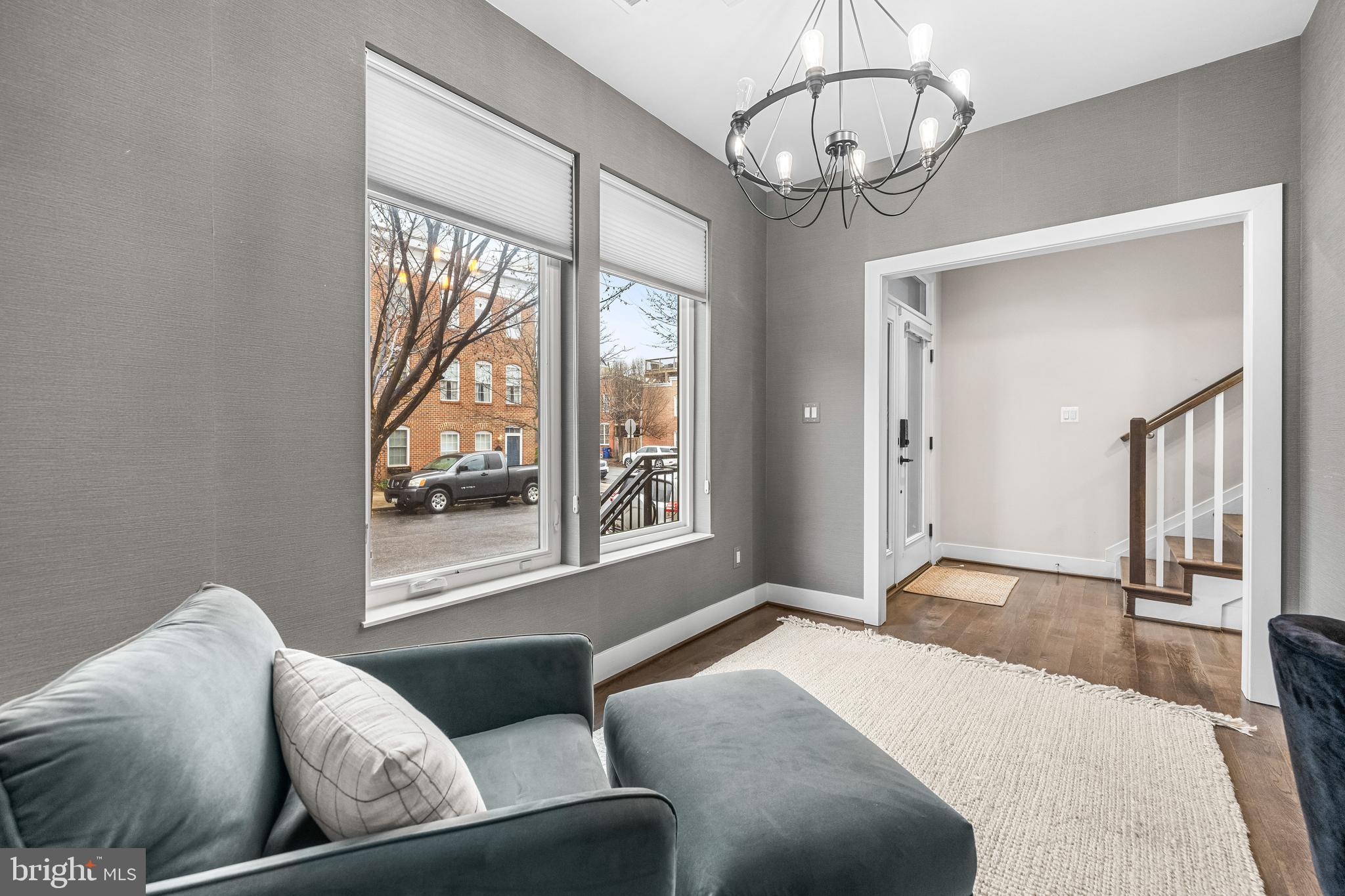 1600 Beason Street Baltimore, MD 21230 - Photo 11 of 53 a living room with furniture and a large window