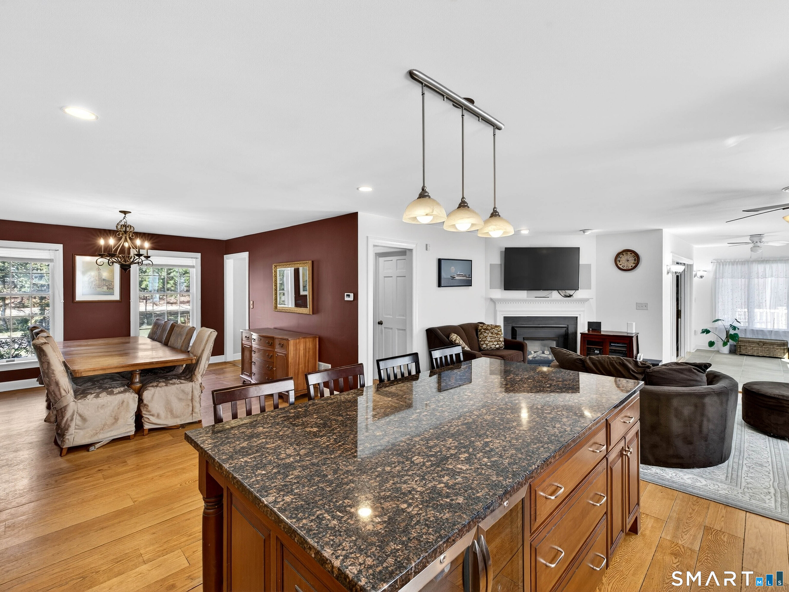 64 Watertown Road Middlebury, CT 06762 - Photo 8 of 32